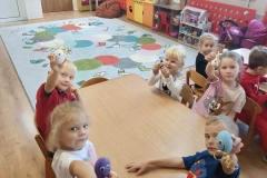 bfa0b6bf-9dd7-4cb3-922d-fa4dbe092561